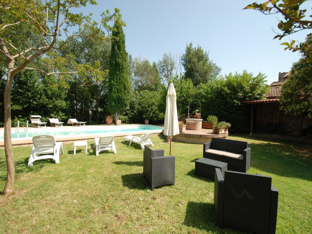 Casa Vacanze Pievina 베스코나 외부 사진